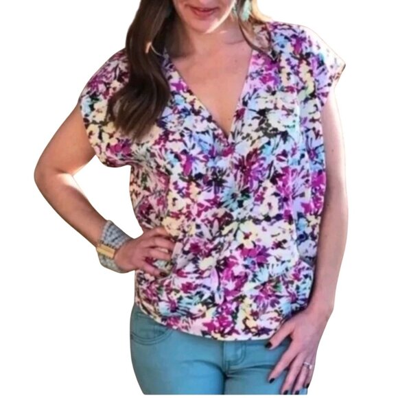 Cabi Eden Blouse Size Medium Floral Faux Wrap VNeck Watercolor Purple Multi Boho - Picture 1 of 8